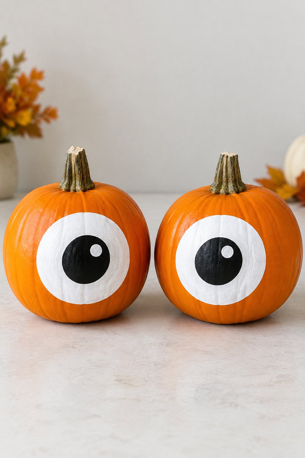 Eyeball Pair - eyeball pumpkin painting